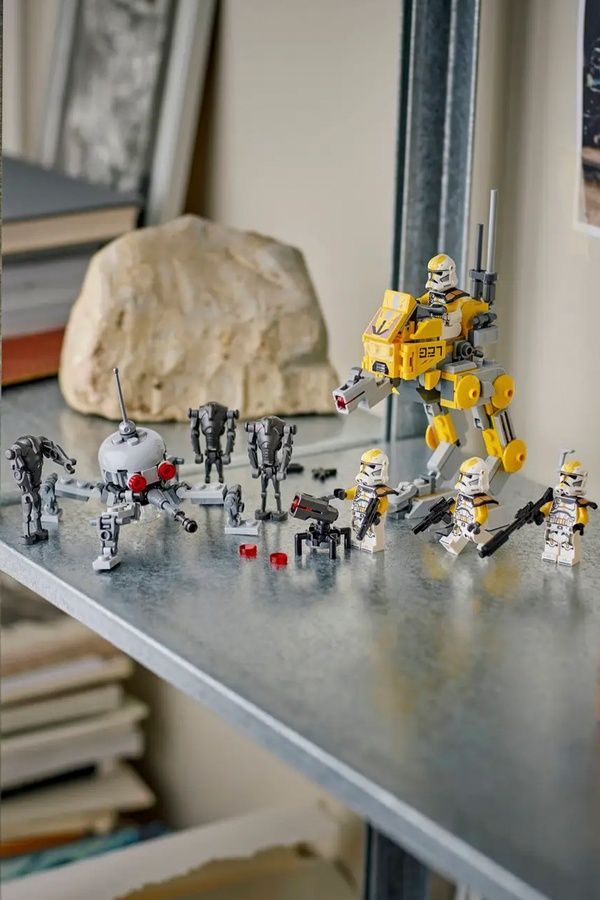 Конструктор LEGO Star Wars Боевой отряд бойцов-клонов 327-го галактического корпуса, 258 деталей 75431 ЦБ-00282665 фото