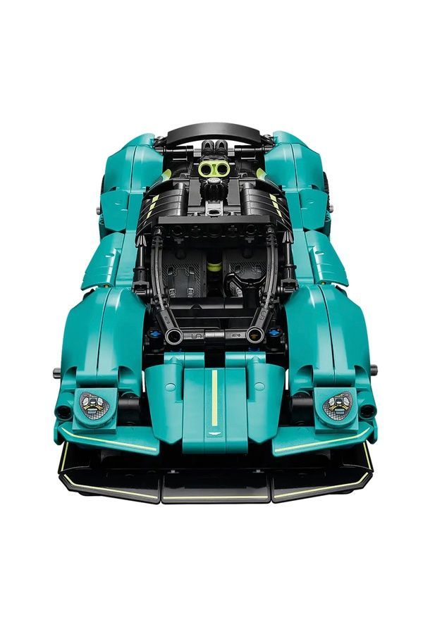 Конструктор LEGO Technic &ndash; Aston Martin Valkyrie, 707 деталей 42208 ЦБ-00283682 фото