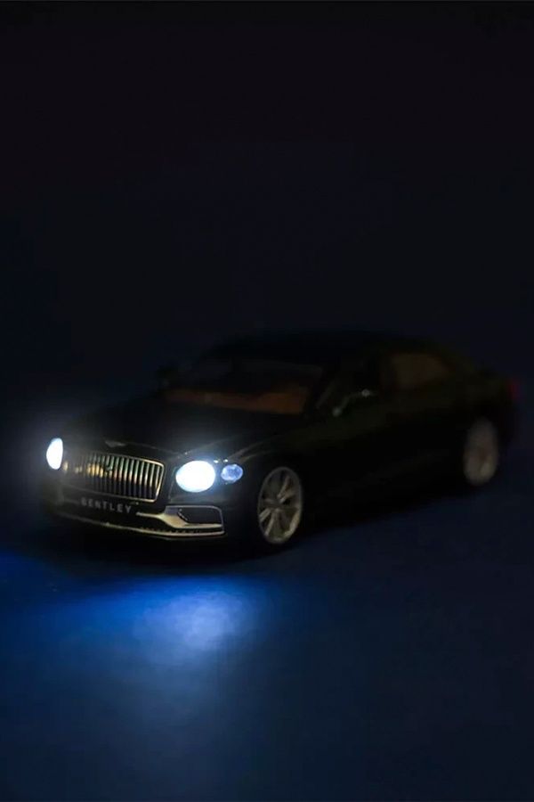 Металева машинка Автопром Bentley Flying Spur Hybrid, 1:38 АВТОПРОМ 68718G ЦБ-00268449 фото