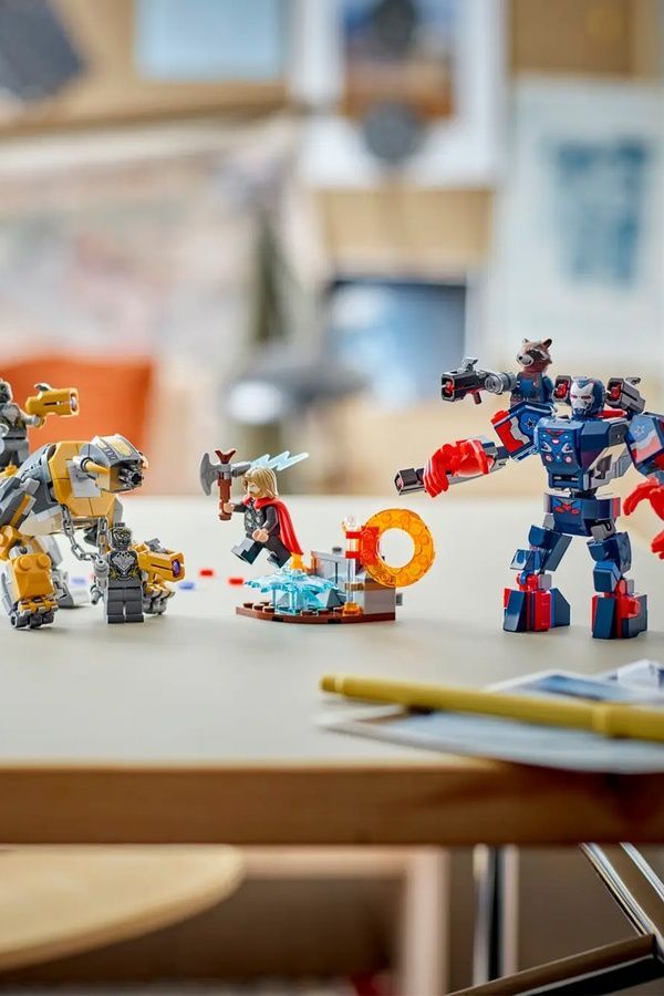 Конструктор LEGO Marvel Месники: Завершення Тор проти Чітаурі, 373 деталi 76322 ЦБ-00282671 фото