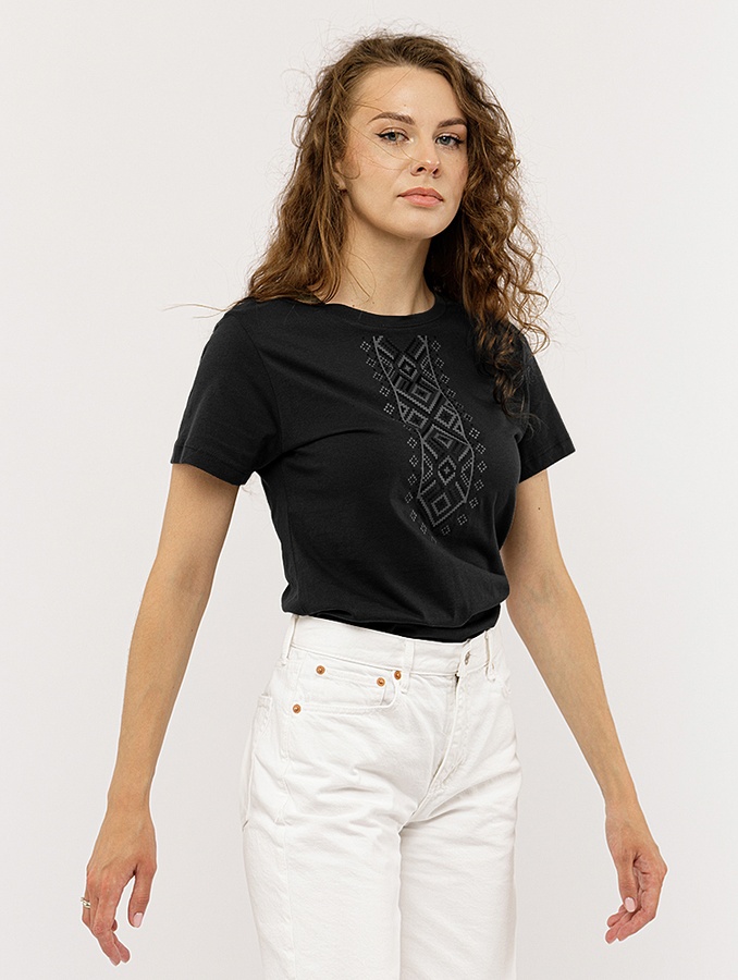 Женская вышиванка с коротким рукавом. 44 цвет черный ЦБ-00224749 SKT000920833 фото