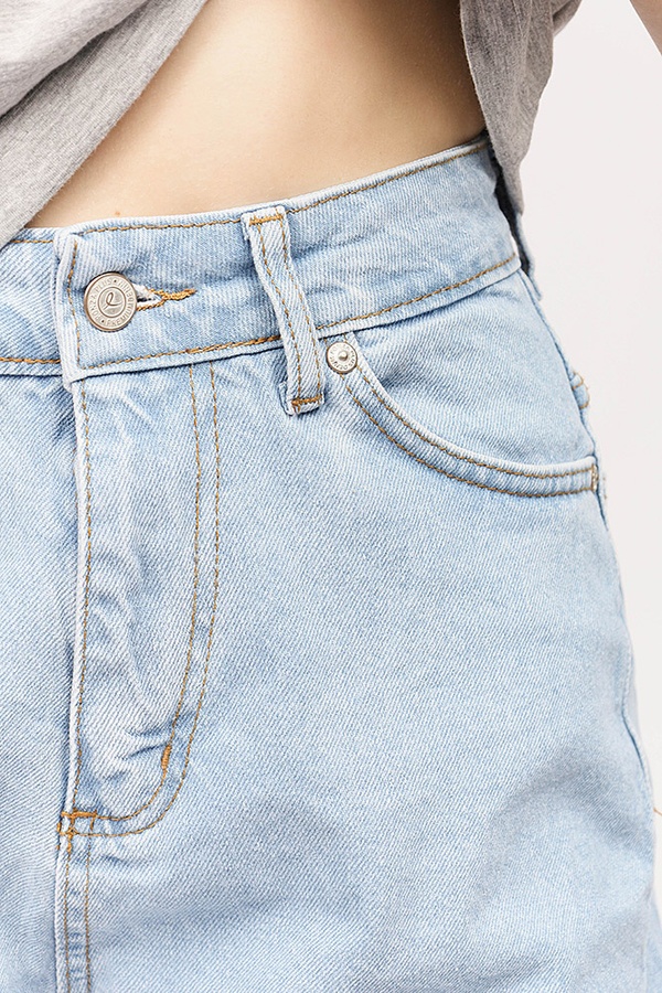 Женские джинсовые шорты 42 цвет голубой ЦБ-00193909 SKT000853059 фото