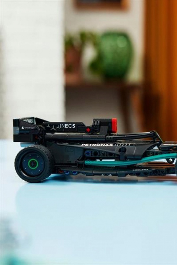 Конструктор Mercedes-AMG F1 W14 E Performance Pull-Back цвет разноцветный ЦБ-00263981 SKT001029984 фото