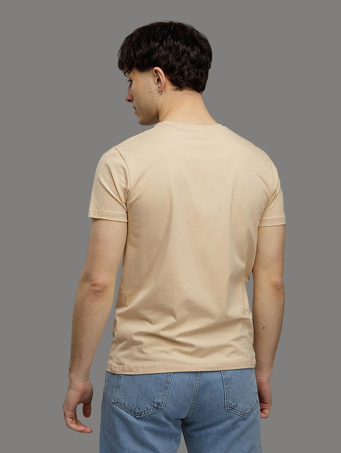Чоловіча футболка регуляр 52 колір бежевий ЦБ-00216079 SKT000899978 фото