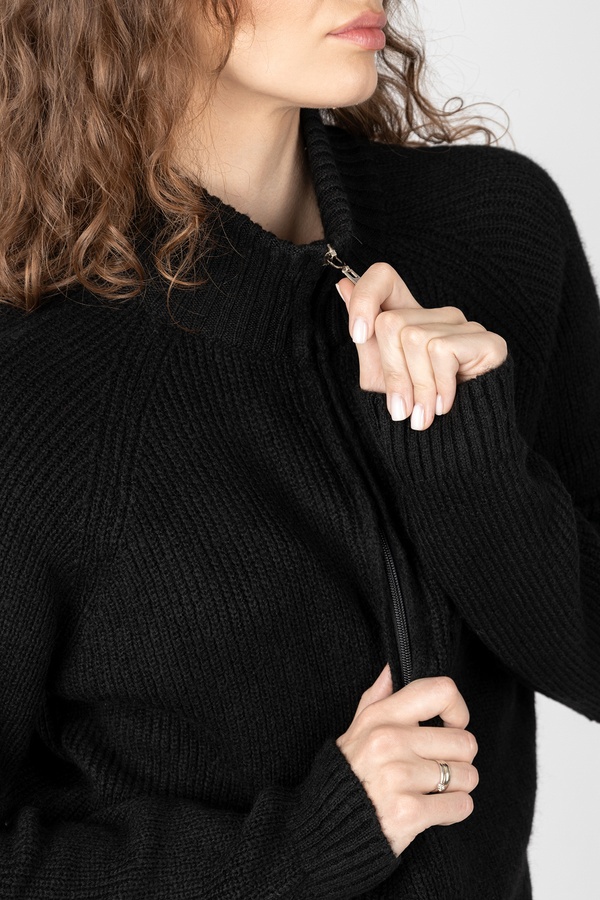 Женский свитер 48 цвет черный ЦБ-00234210 SKT000943529 фото