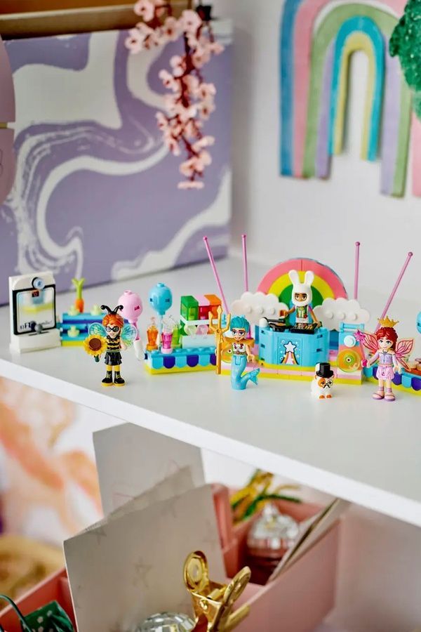 Конструктор LEGO Friends Костюмована вечірка з єдинорогом і феєю 42661 ЦБ-00279952 фото