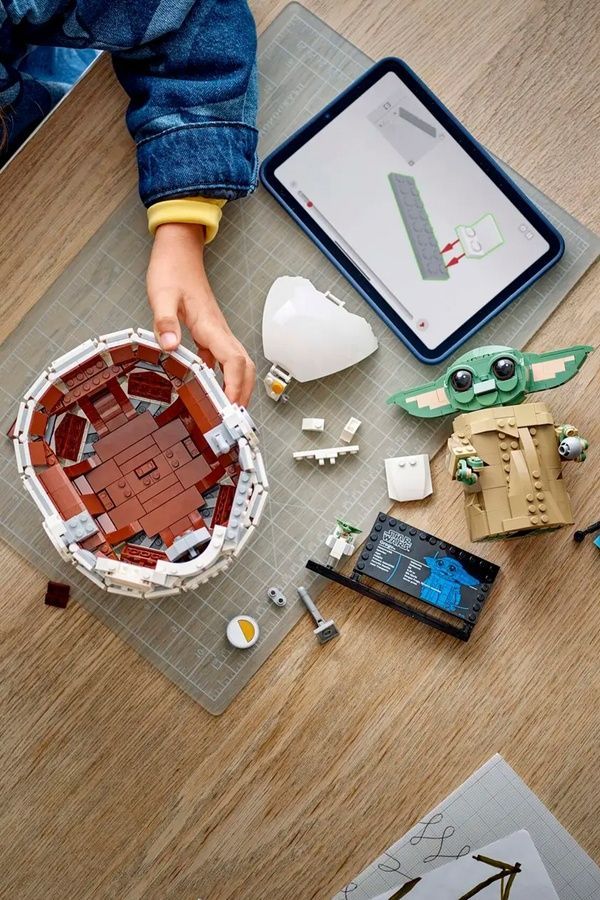 Конструктор LEGO Star Wars - Ґроґу в повітряній колисці, 1048 деталей 75403 ЦБ-00285704 фото